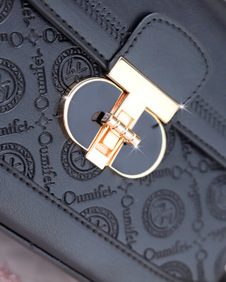 Bolso cuadrado tipo cartera Oumifel
