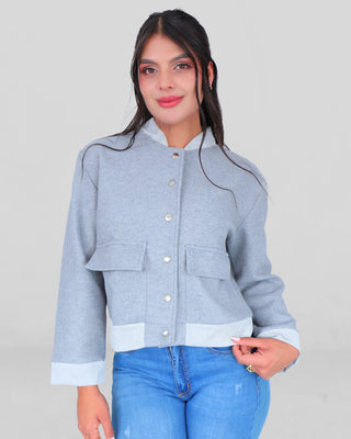 Chaqueta de paño con 6 botones y 2 bolsillos