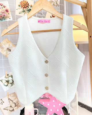 Chaleco con 3 Botones Dorados Corrugados