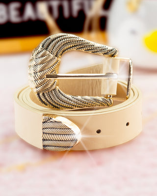 Cinturón beige herraje dorado