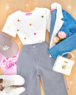 Pantalón Bota Ancha con Abertura y 2 Botones