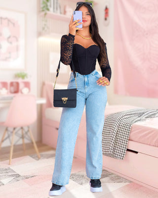 Crop Top Negro de Manga Larga en Encaje