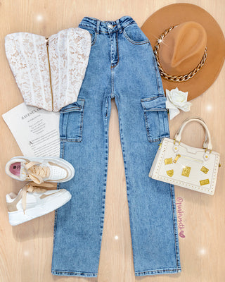 Crop Top Blanco Strapless de Encaje con Cremallera Delantera
