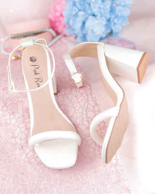 Sandalia de tacón grueso