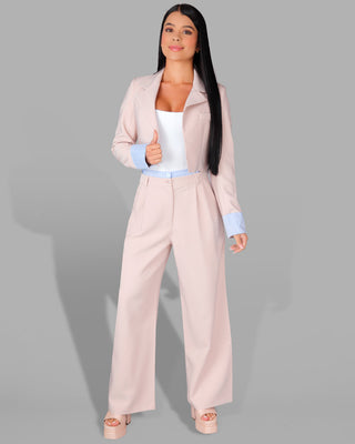 Blazer tipo torerito con puño de rayas
