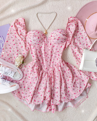 Romper manga larga con copas varilla y flores
