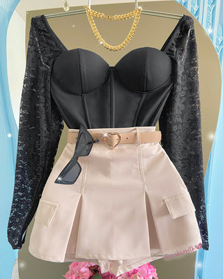 Crop Top Negro de Manga Larga en Encaje