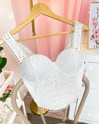 CROP TOP OJALILLO COPAS TIRAS GRUESAS