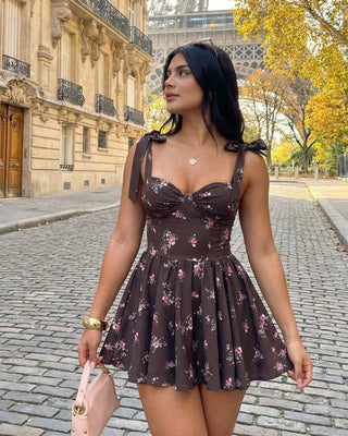 Romper de Flores con Copas Drapeadas y Tiras