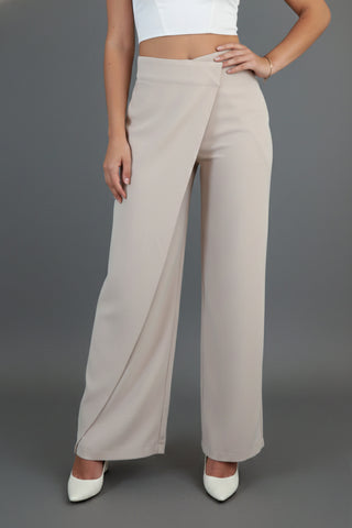 Pantalón Bota Ancha con Sobrecapa