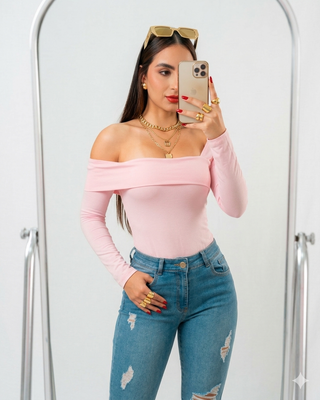 BLUSA ROSADA MANGA LARGA CON CUELLO BANDEJA