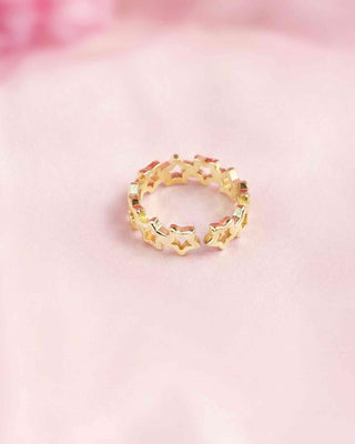 Anillo con diseño de estrellas