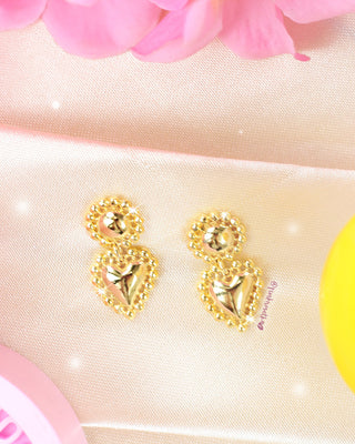 Aretes dorados flor corazón