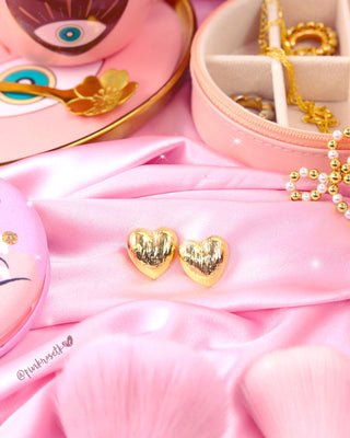 Aretes dorados corazón