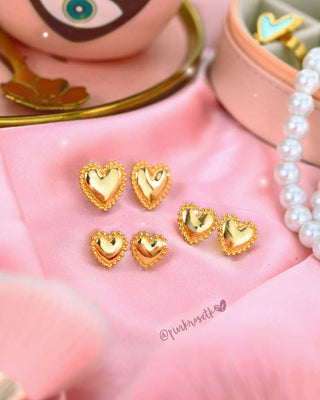 Set 3 pares aretes dorados corazón