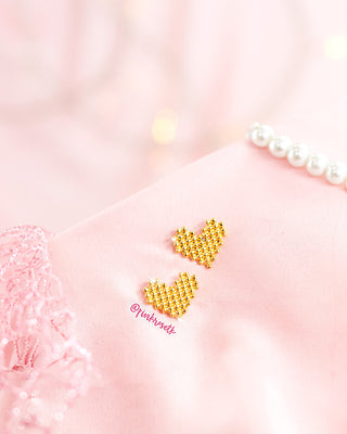 Aretes corazón plano texturizado