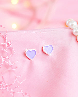 Arete Con Diseño De Corazón Lila