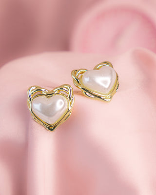 Aretes de Corazón con Perla Blanca