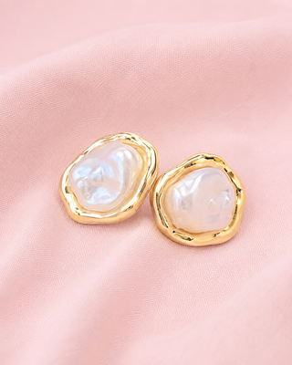 Arete Dorado con Piedra Blanca — Pink Rose