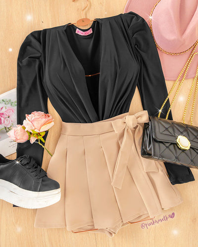 Falda negra cuerina corta tapa cruzada – Pink Rose tk