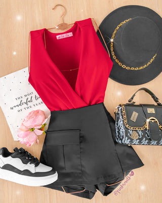 Falda short negro satín de tapa bolsillo cargo
