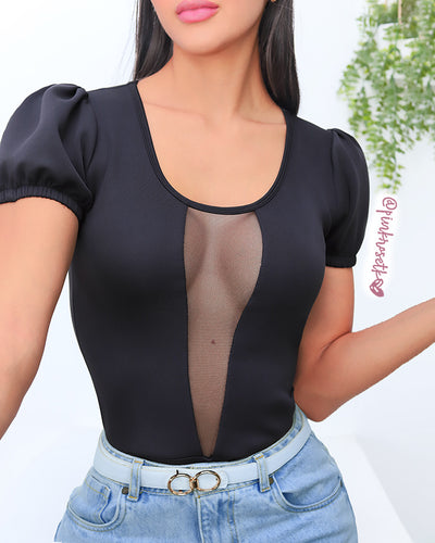 Bodysuit negro manga corta cuello redondo