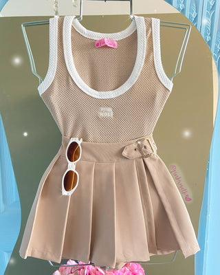 Falda Short Camel Con Hebilla Lateral
