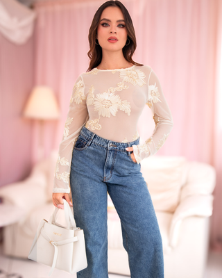 Body de Encaje con Manga Larga y Flores Bordada
