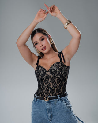 Body de Tiras Ajustables con Encaje Delicado