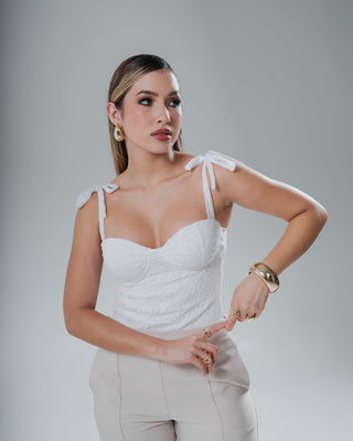 Body de Tiras Ajustables con Encaje Delicado