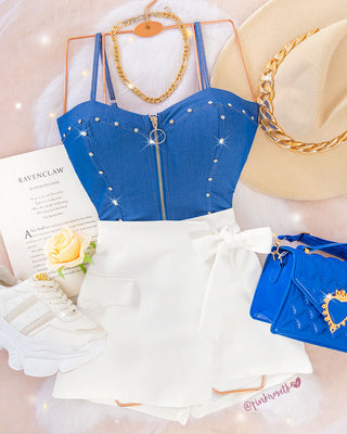 Blusa corta azul de tiras apliques de brillantes y cremallera