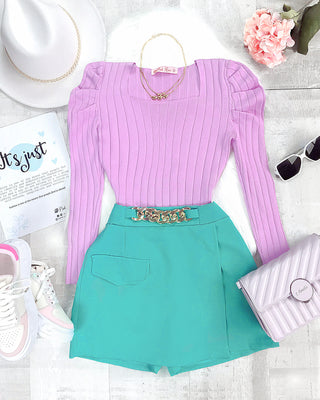 Blusa lila tejida líneas vertical manga puff