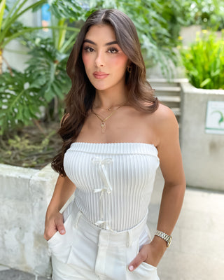 Blusa Strapless de 3 Moños