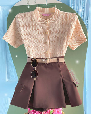 Blusa Tejida de Manga Corta con 6 Botones Dorados