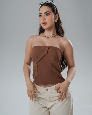 Blusa Strapless con Solapa y Tres Botones