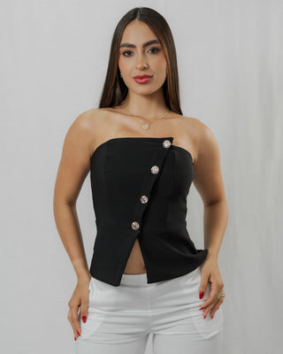 BLUSA NEGRA STRAPPLE CON CORTE DIAGONAL DE 4 BOTONES