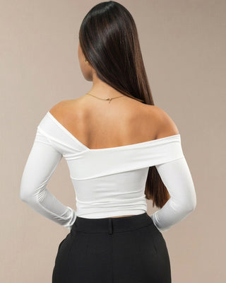 BLUSA BLANCA MANGA LARGA CON CUELLO BANDEJA