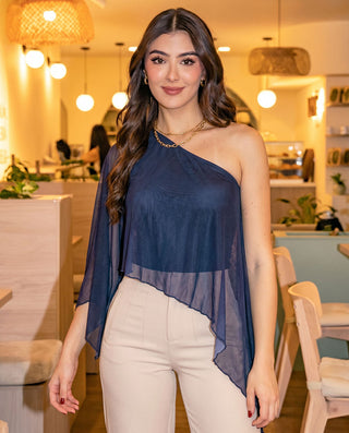 BLUSA AZUL ANCHA TIPO CAPA EN MALLATEX