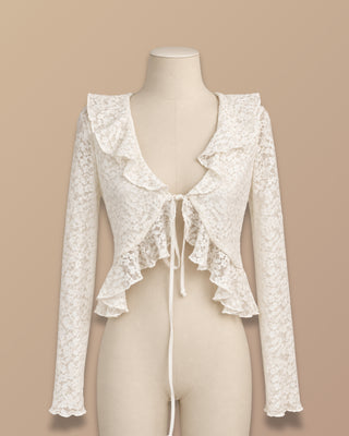BLUSA BLANCA DE ENCAJE MANAGA LARGA CON CORDON EN BUSTO