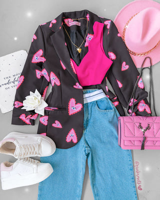 Blazer negro manga recogida corazón ojo fucsia