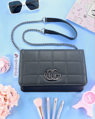 Bolso negro GC con herraje gris oscuro