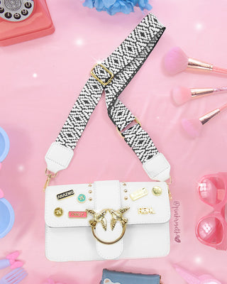 Bolso blanco broche 2 palomas y pines