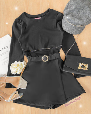 Blusa corta  negra manga larga y apliques brillantes