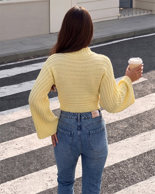 BUZO AMARILLO TEJIDO ANGOSTO DE CINTURA CON MANGA ANCHA