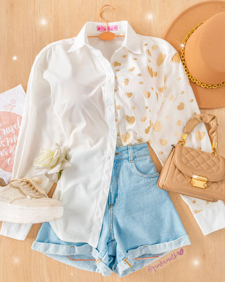 Camisa blanca manga larga estampado corazones dorados