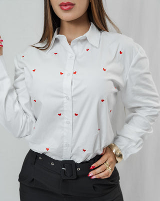 Camisa Manga Larga de Corazones Rojos