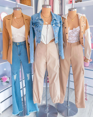 Chaqueta corta de blue jean con brillantes