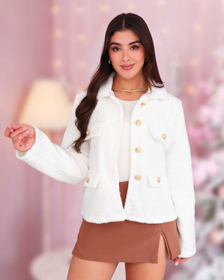 Chaqueta de punto con cuatro bolsillos y botones dorado