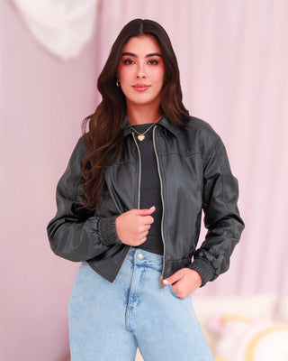 Chaqueta de Cuero con Cremallera Frontal