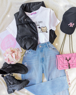 Blue jean con desgastes y taches